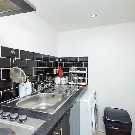 Διαμέρισμα Cozy Flat, 7mins From Centre, Parking, Wifi & Netflix Λιντς