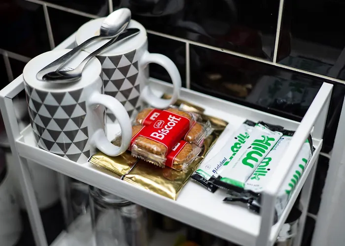 Apartment Cozy Flat, 7mins From Centre, Parking, Wifi & Netflix